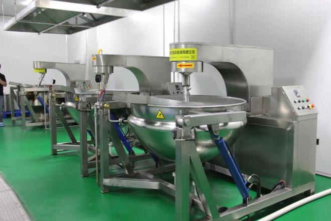 玖禾食品科技金城尕滿(mǎn)福牛肉面工廠竣工投產(chǎn)，引領(lǐng)傳統(tǒng)美食邁向互聯(lián)網(wǎng)新零售